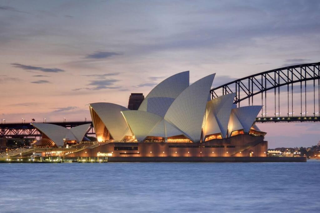 Kozyguru Sydneycbd Amazing View 3b Apartment *