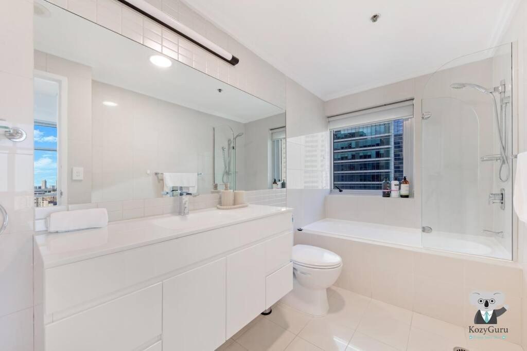 Kozyguru Sydneycbd Amazing View 3b Apartment Sydney